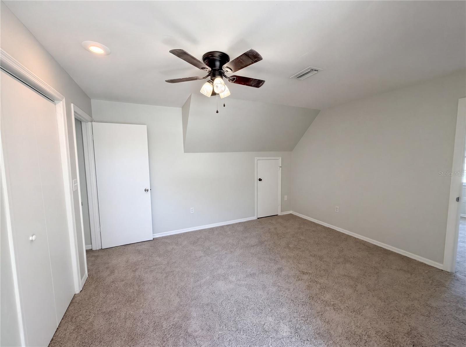 Image 14 of 25 For 3226 30th Court