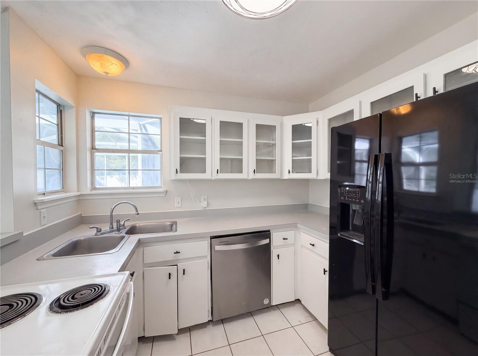 Image 2 of 25 For 3226 30th Court