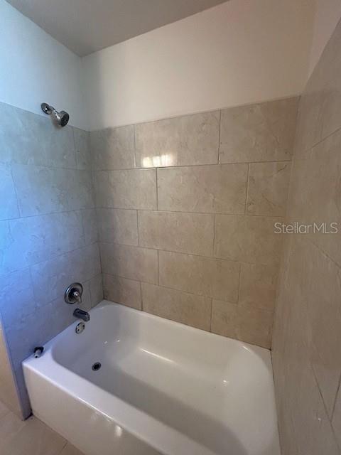 Image 17 of 24 For 612 Martin Avenue