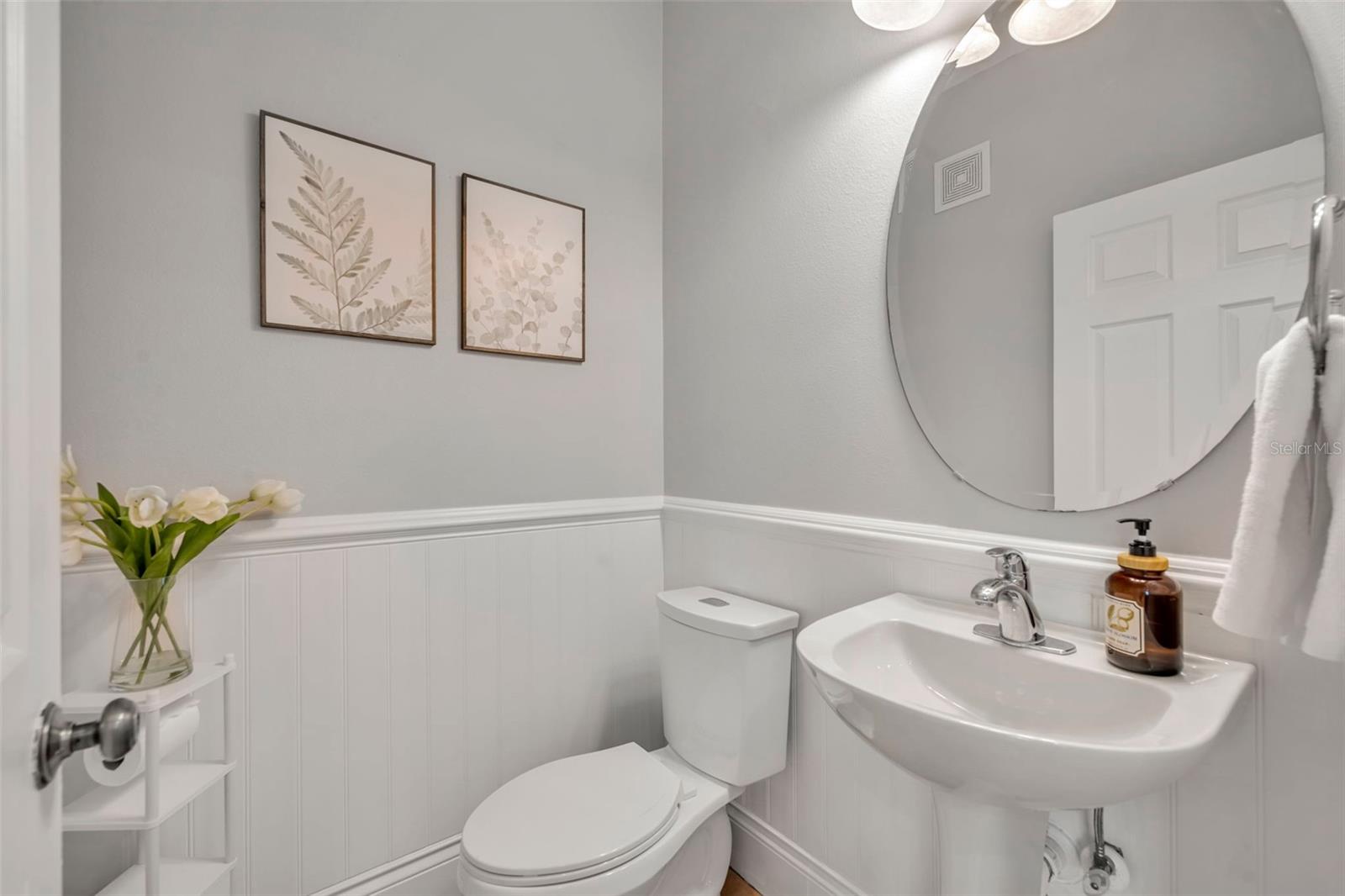 Image 18 of 54 For 1389 Chatfield Place