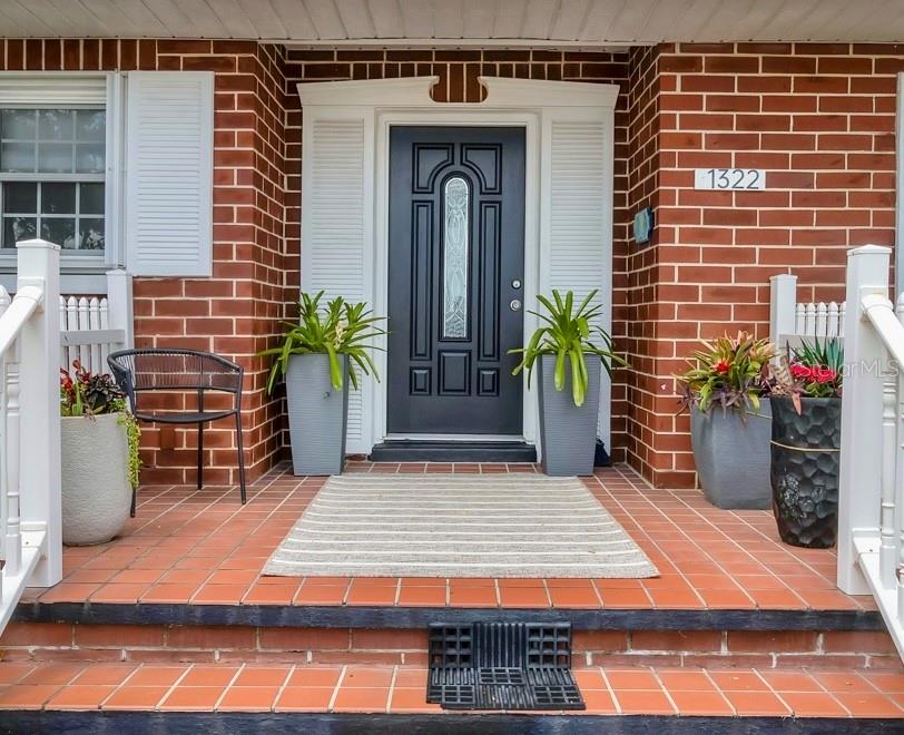 Image 2 of 21 For 1322 Riverside Drive