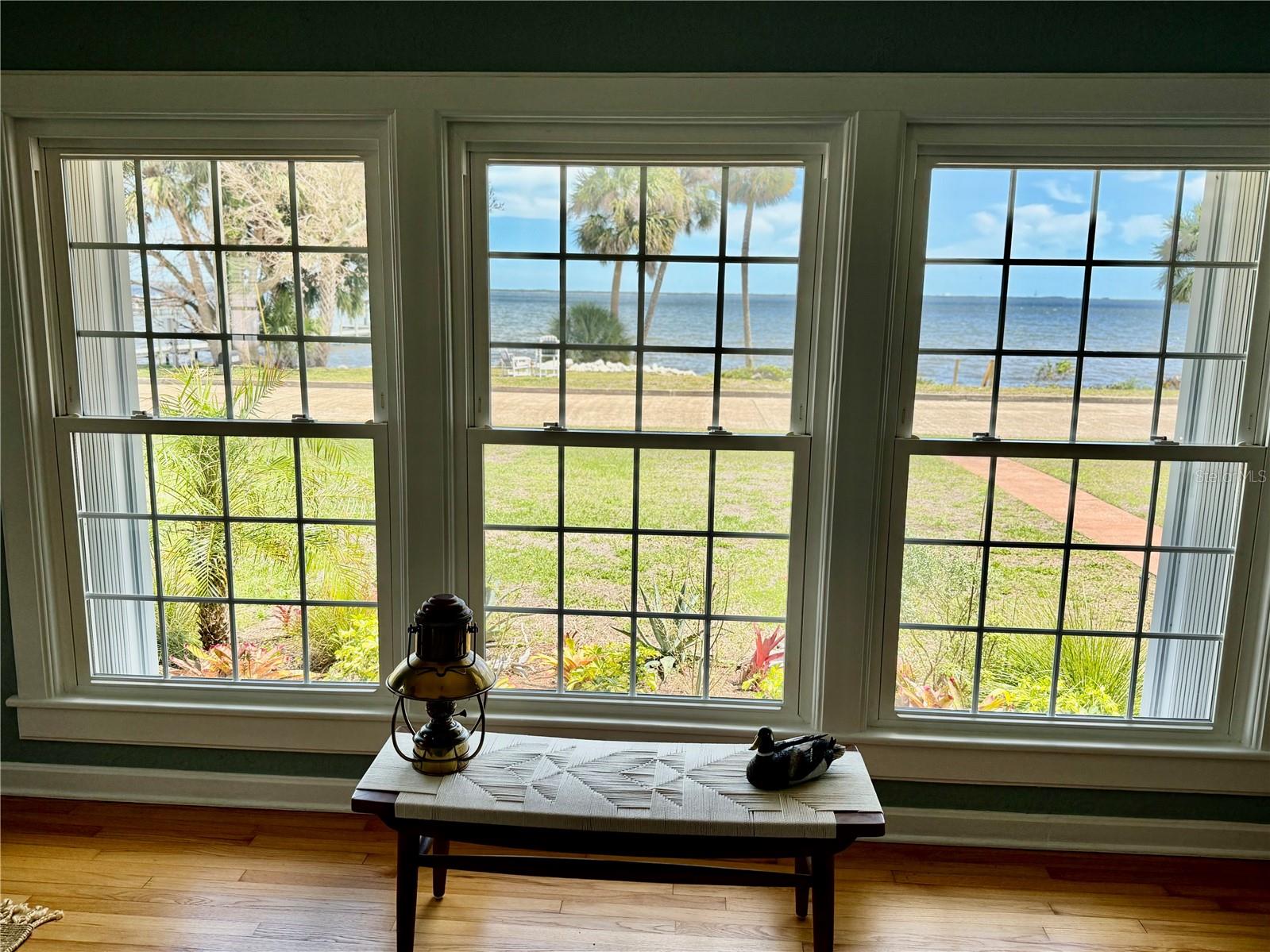 Image 5 of 21 For 1322 Riverside Drive