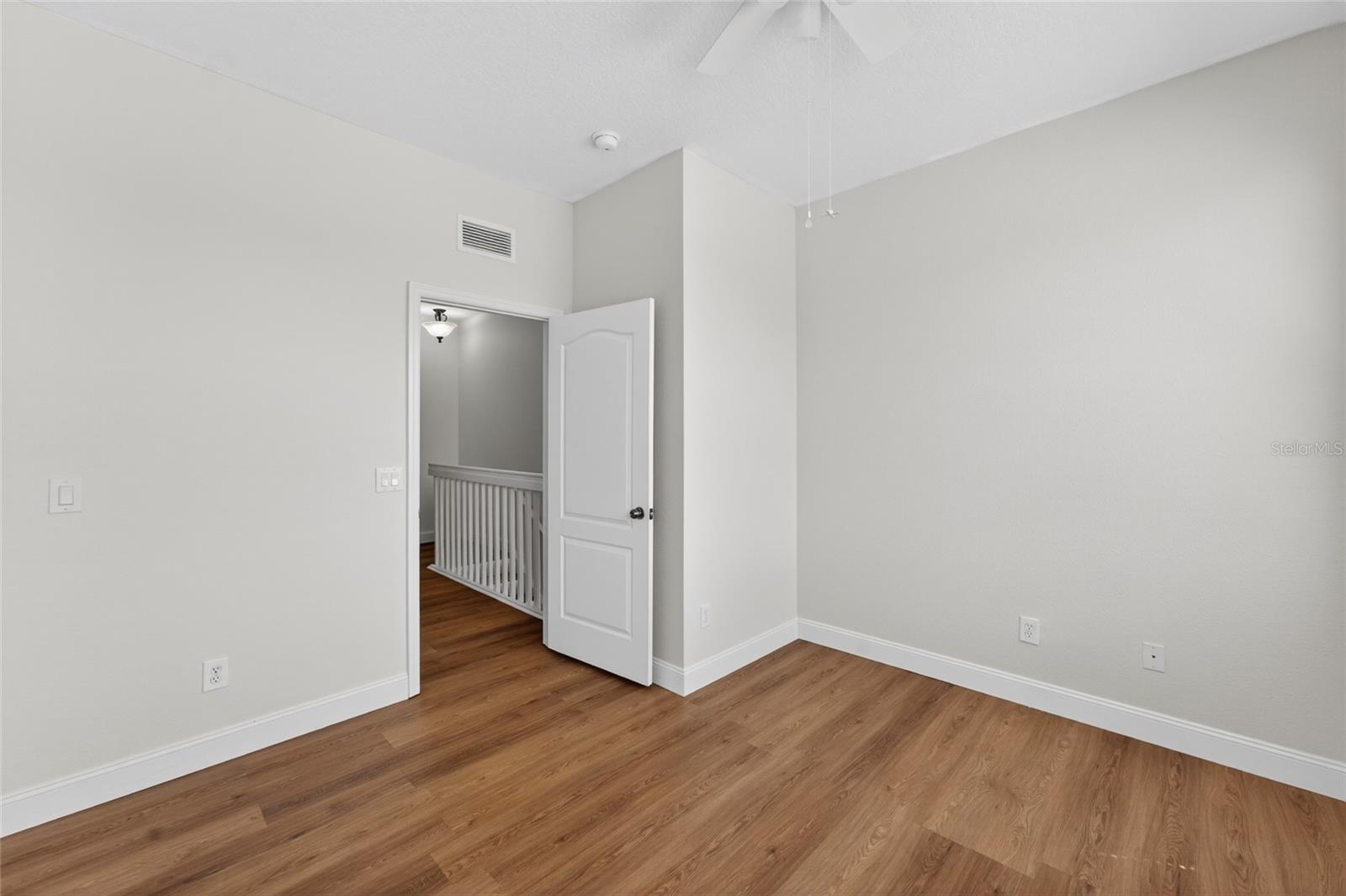 Image 24 of 46 For 216 Deepcove Road