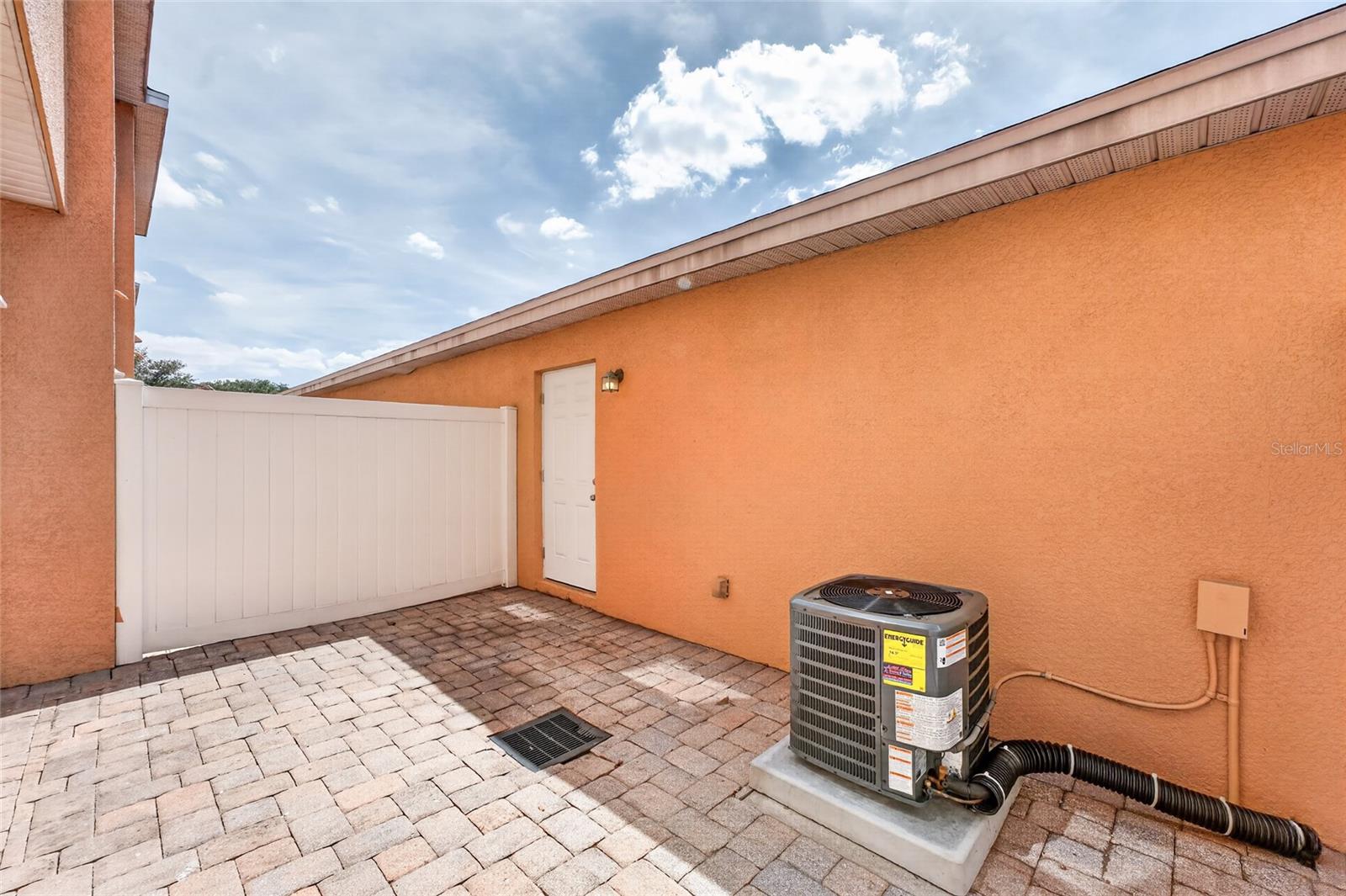 Image 33 of 46 For 216 Deepcove Road