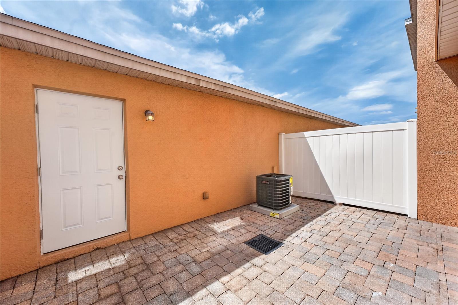 Image 34 of 46 For 216 Deepcove Road