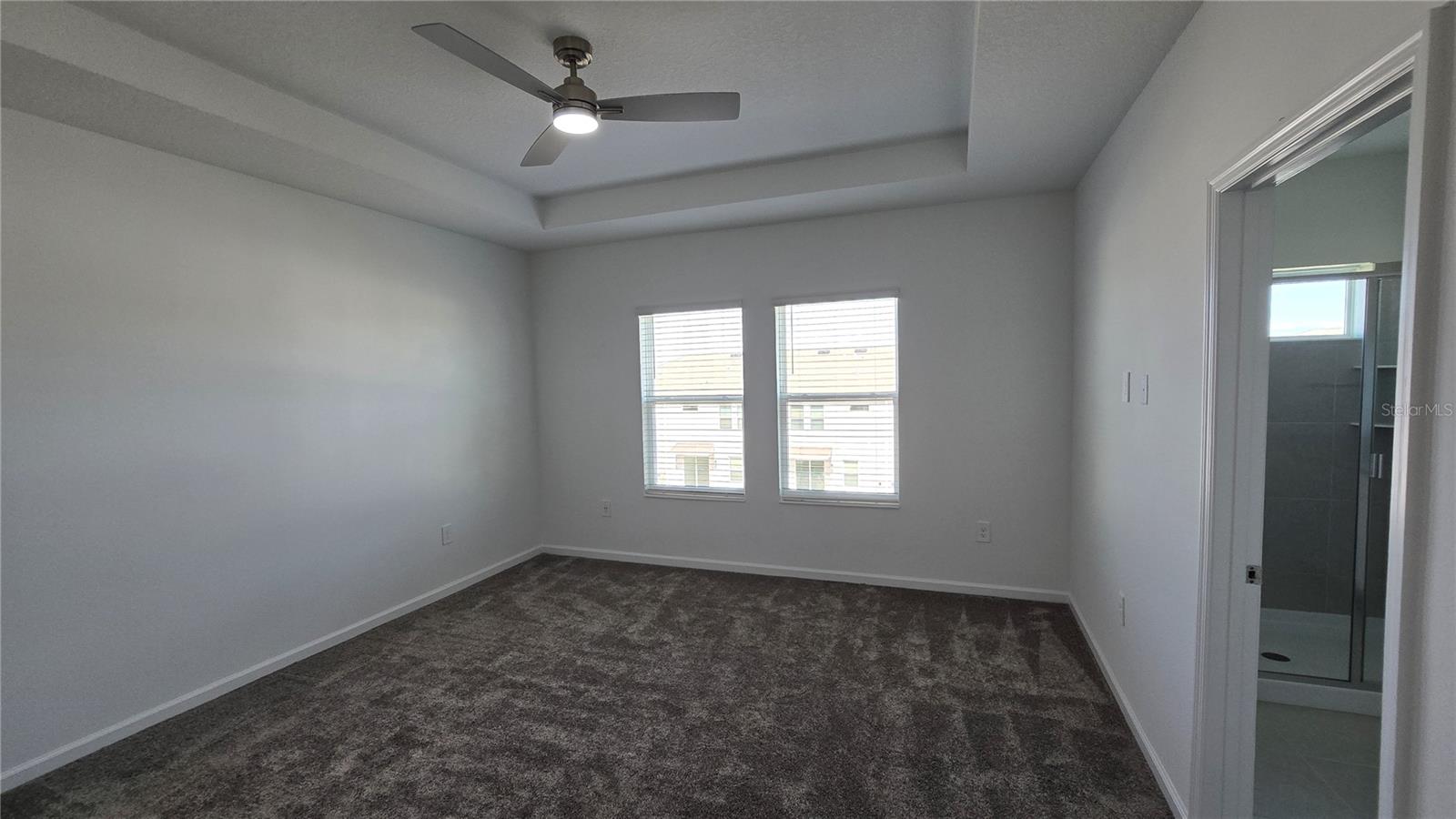 Image 42 of 82 For 2664 Armstrong Avenue