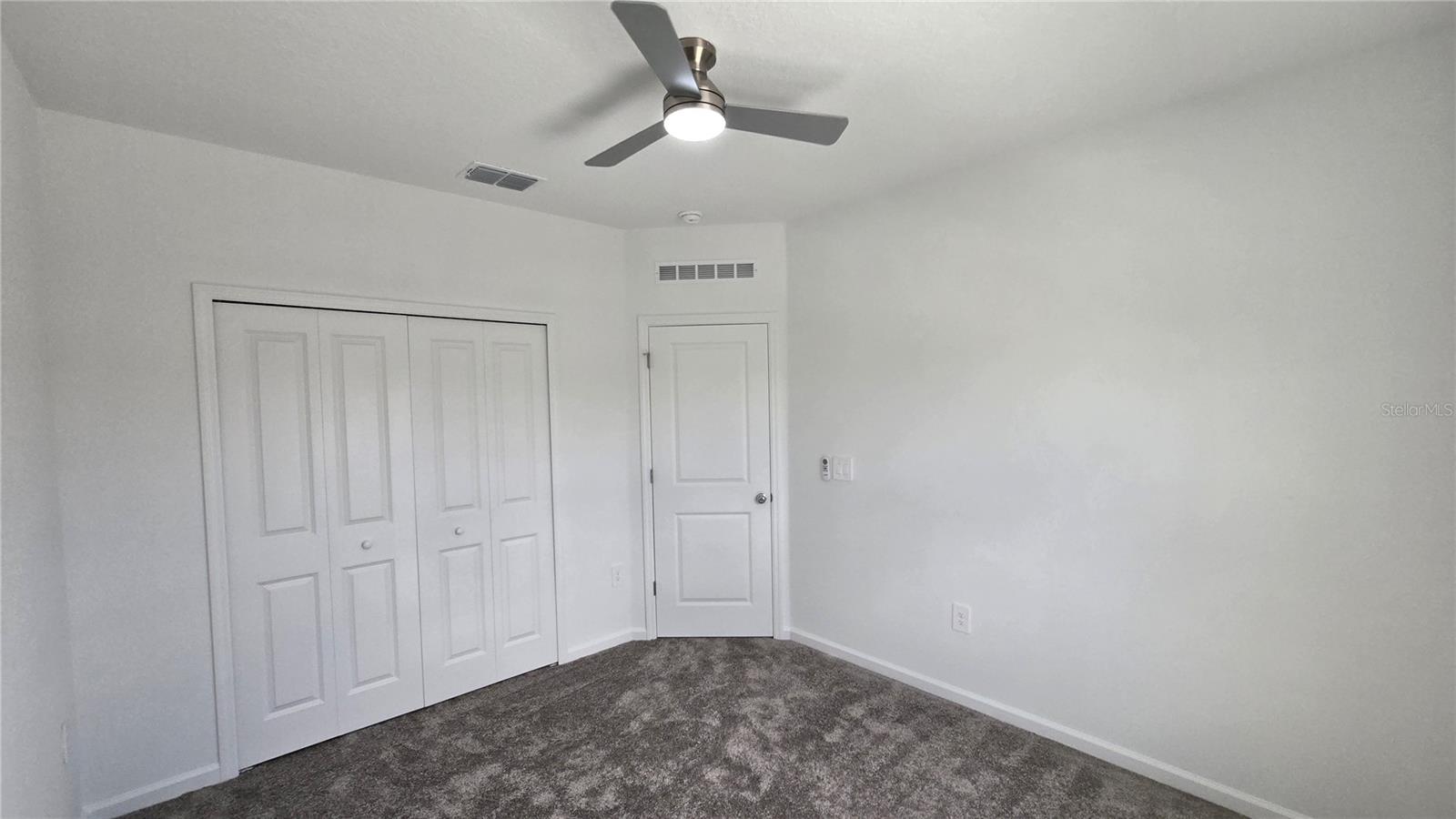 Image 46 of 82 For 2664 Armstrong Avenue