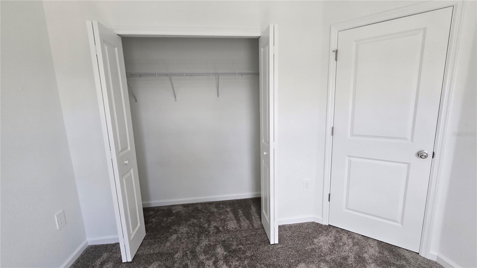 Image 47 of 82 For 2664 Armstrong Avenue