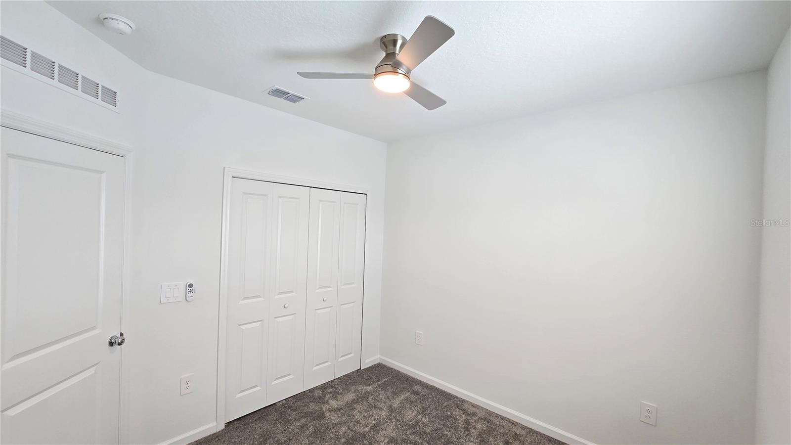 Image 51 of 82 For 2664 Armstrong Avenue