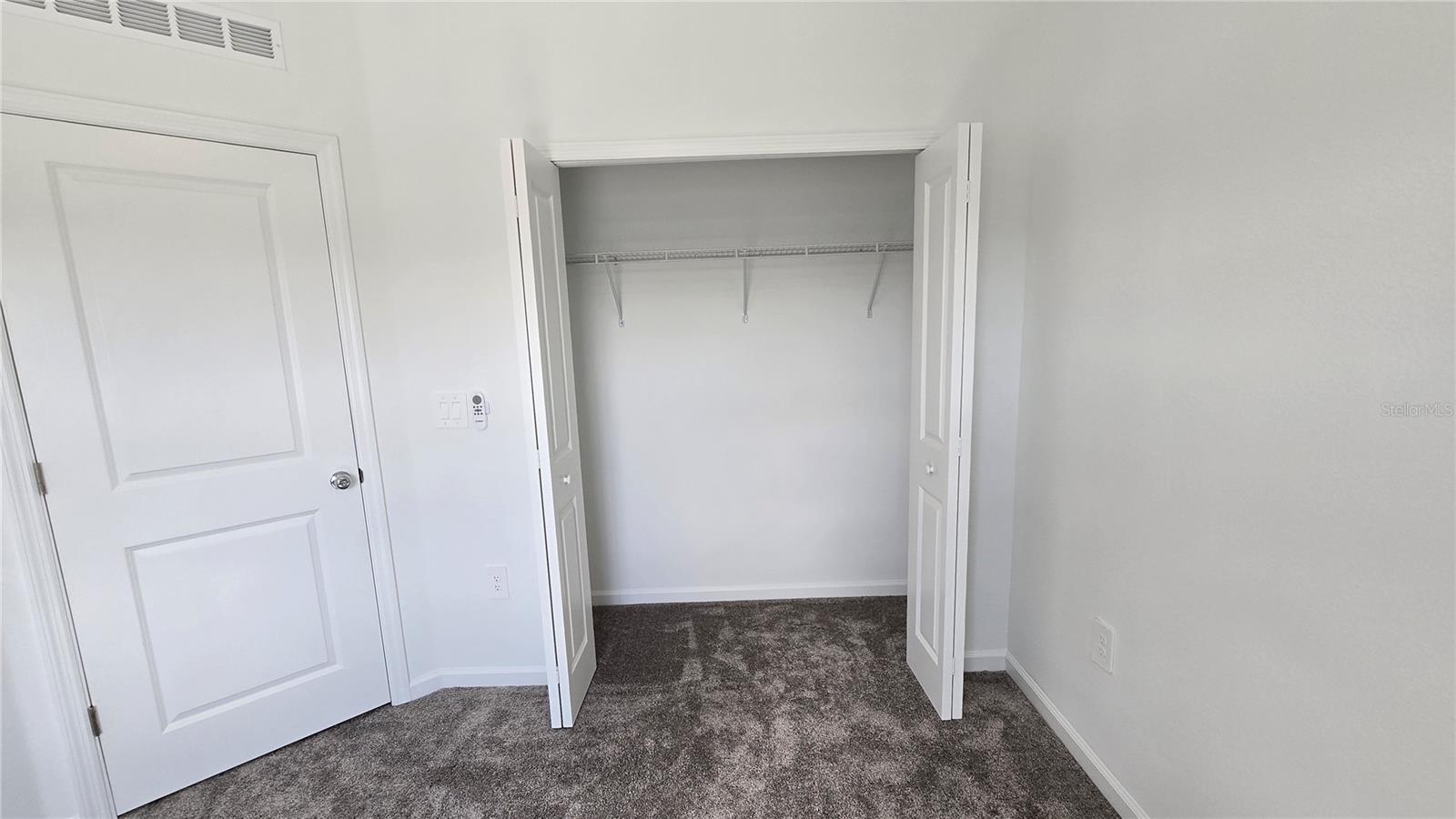 Image 54 of 82 For 2664 Armstrong Avenue