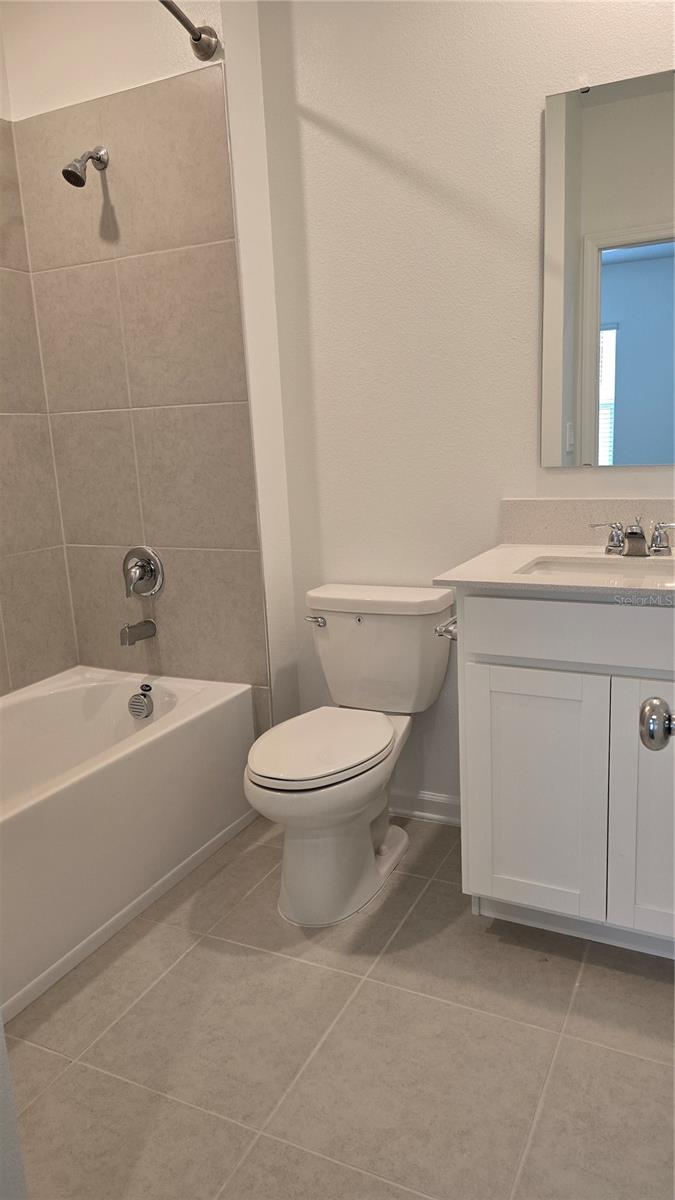 Image 57 of 82 For 2664 Armstrong Avenue