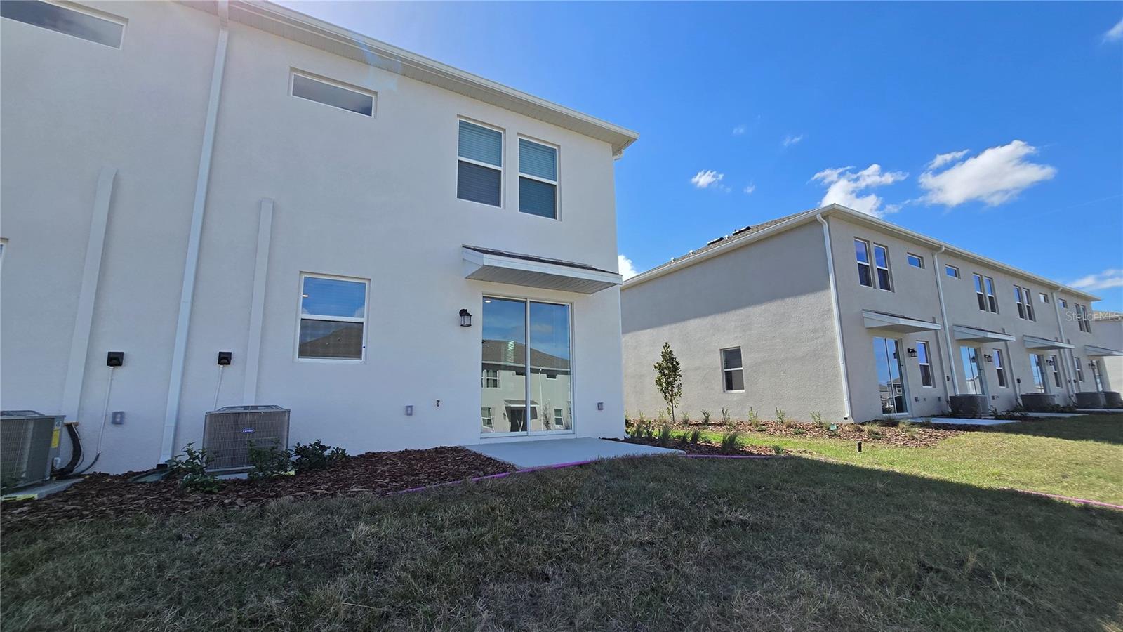 Image 67 of 82 For 2664 Armstrong Avenue