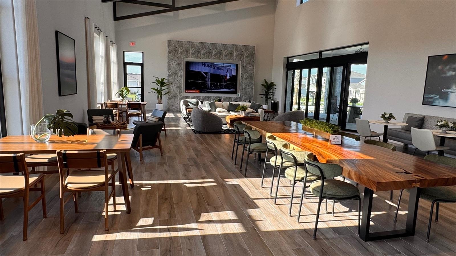 Image 72 of 82 For 2664 Armstrong Avenue