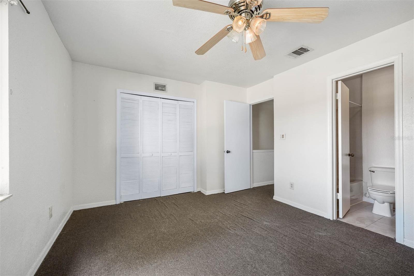 Image 18 of 26 For 12062 Tift Circle