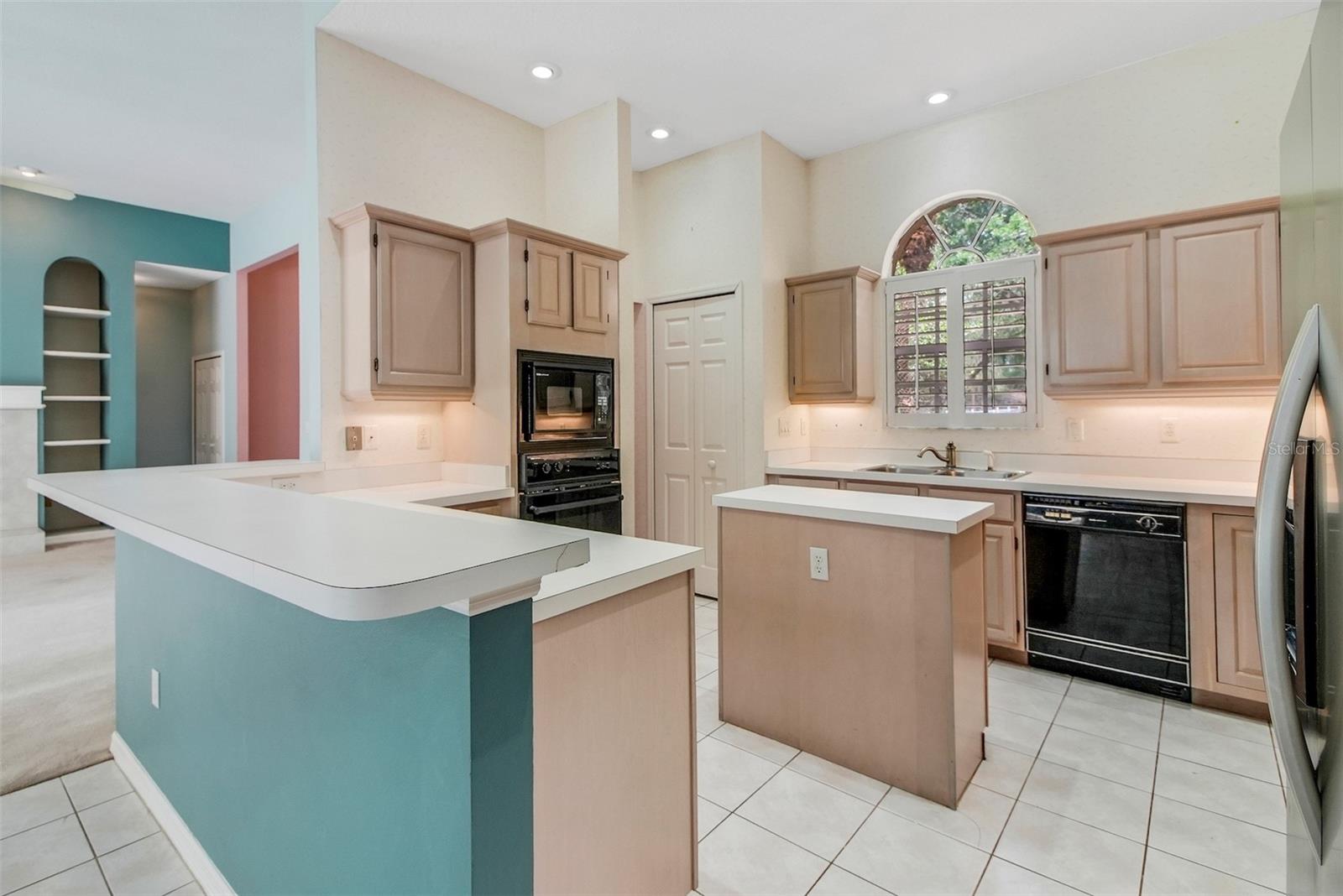 Image 35 of 51 For 3862 Golden Meadow Court