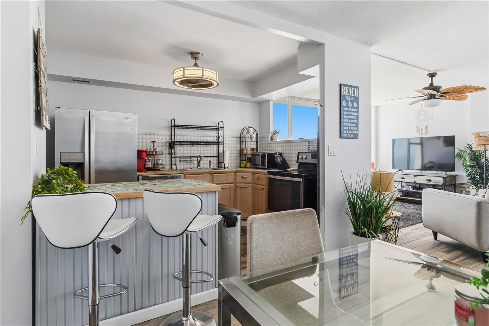 Image 7 of 27 For 2800 Atlantic Avenue 1216