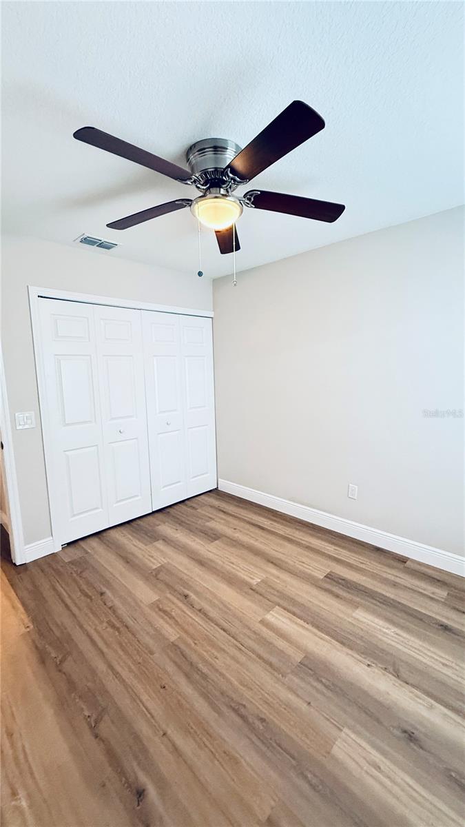 Image 14 of 27 For 3651 Goldenrod Road E106