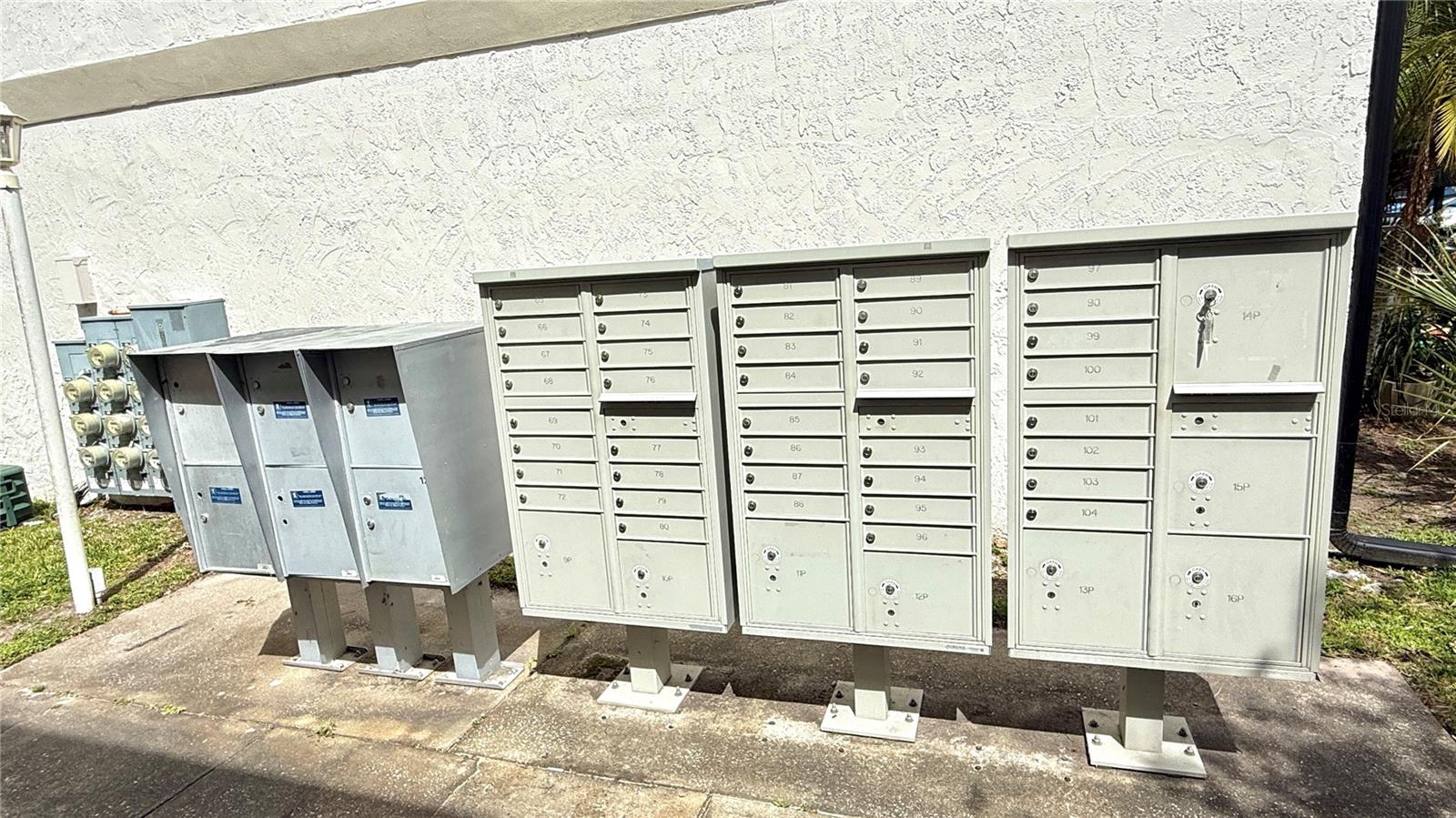 Image 25 of 27 For 3651 Goldenrod Road E106