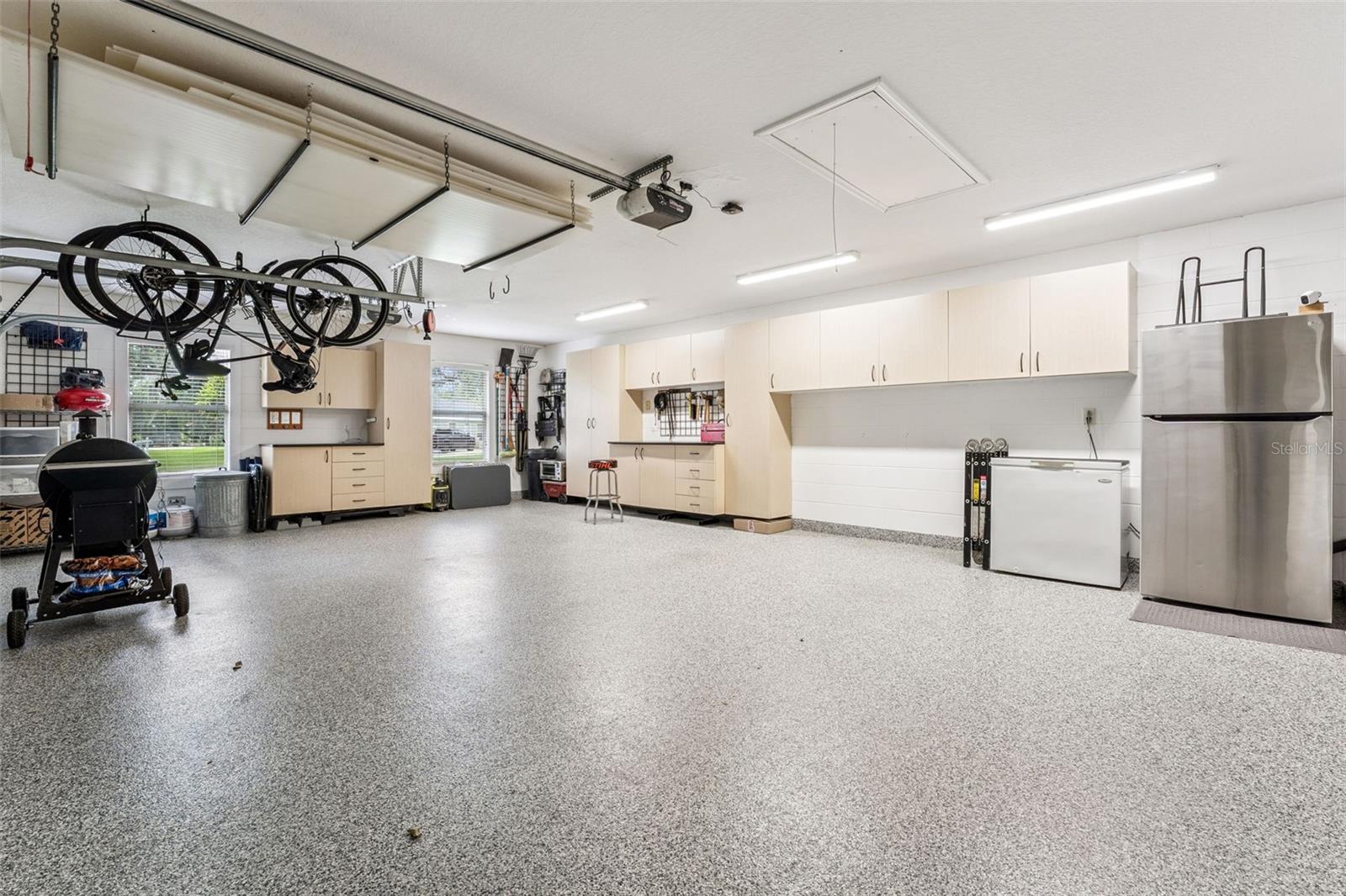 Listing photo id 36 for 5203 Hammock Pointe Court