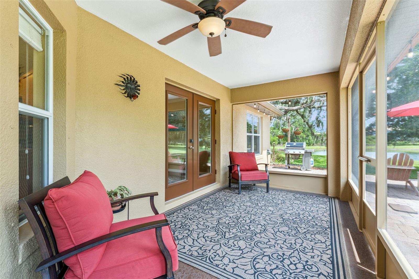 Listing photo id 37 for 5203 Hammock Pointe Court