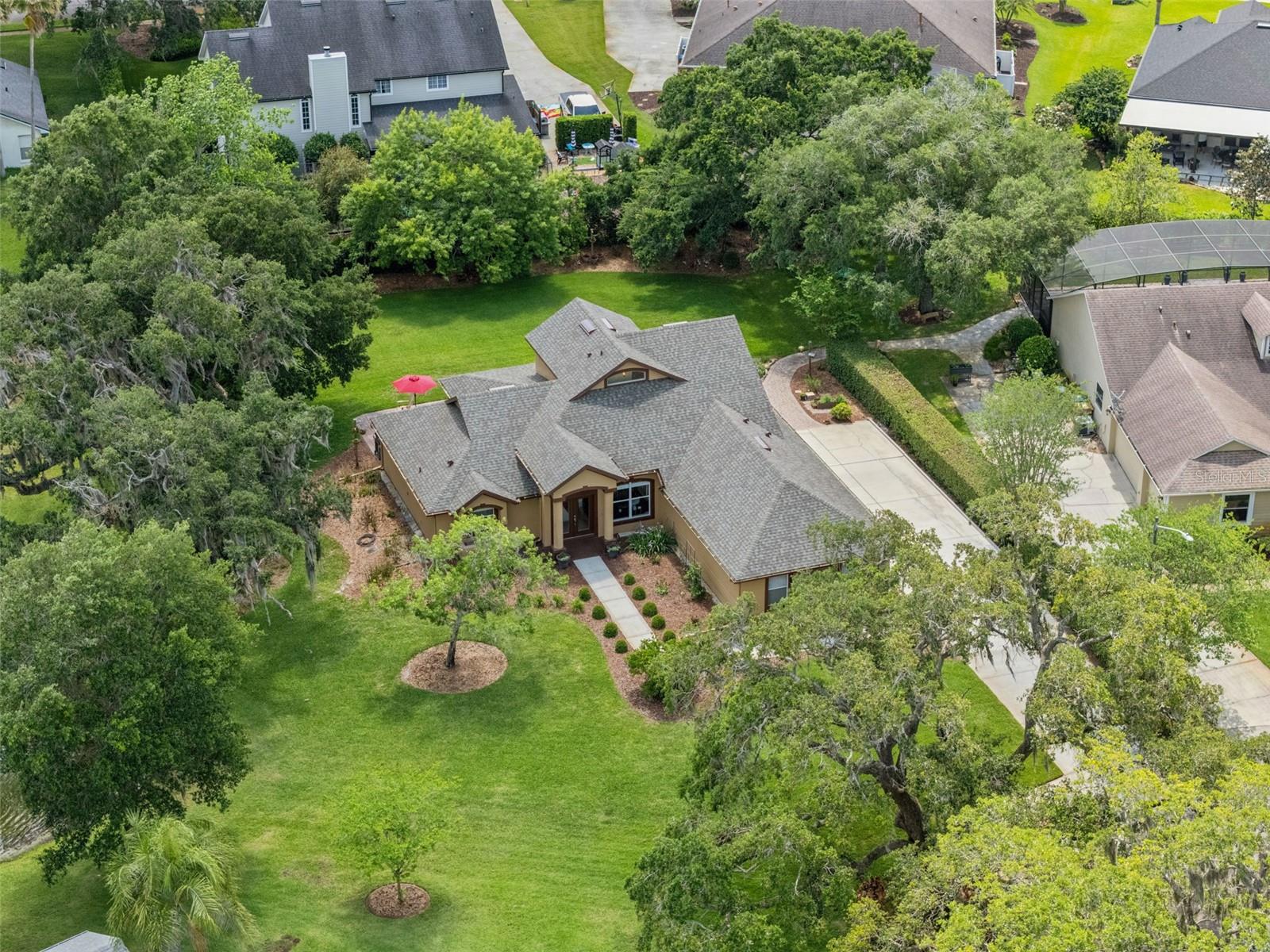 Listing photo id 44 for 5203 Hammock Pointe Court