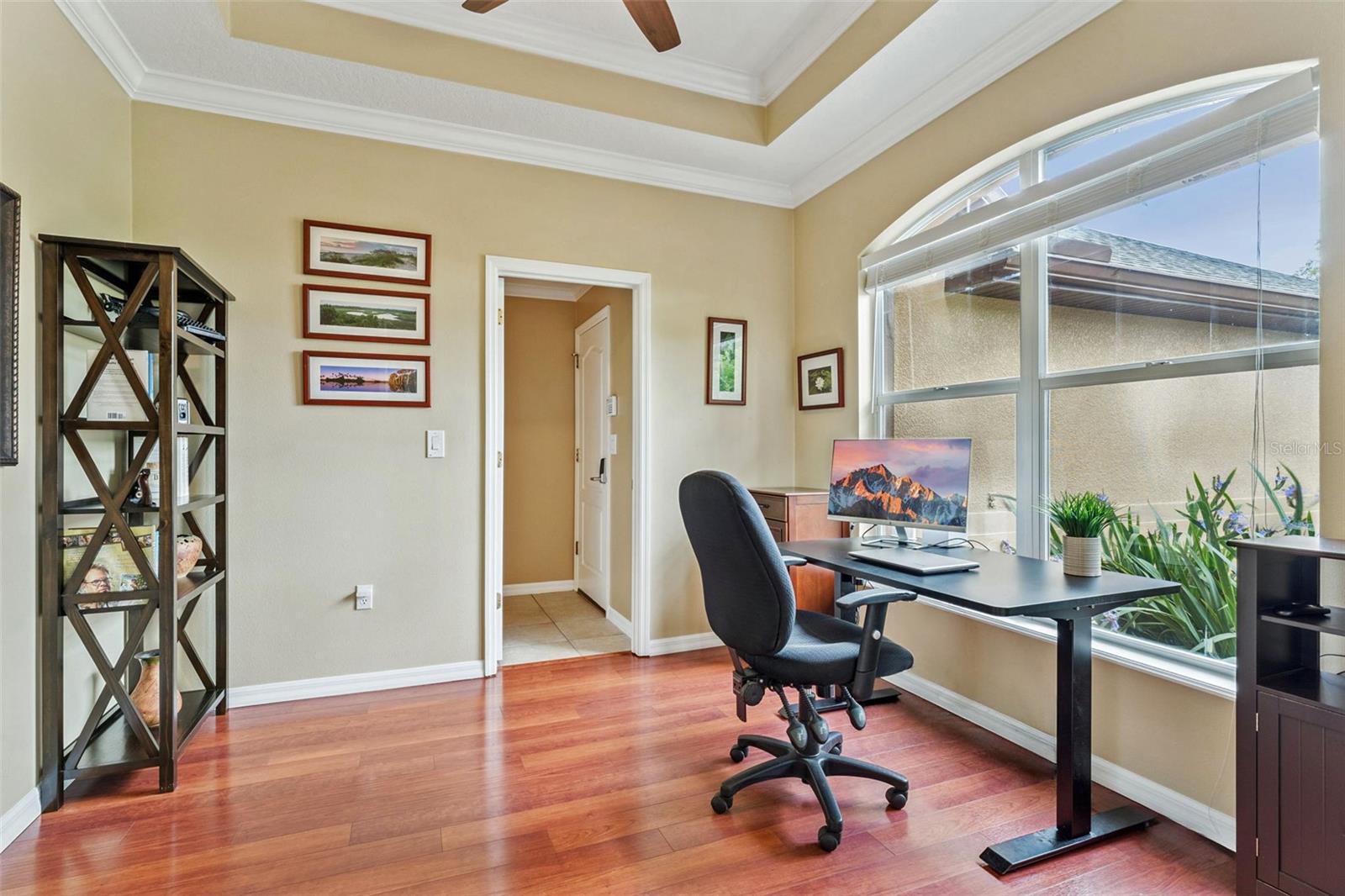 Listing photo id 3 for 5203 Hammock Pointe Court