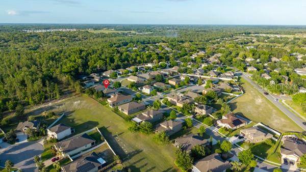 Image 40 of 50 For 30201 Hackney Loop