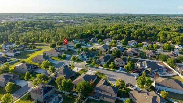 Image 41 of 50 For 30201 Hackney Loop