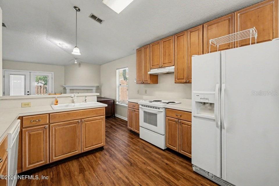 Image 10 of 28 For 1719 Rustling Drive