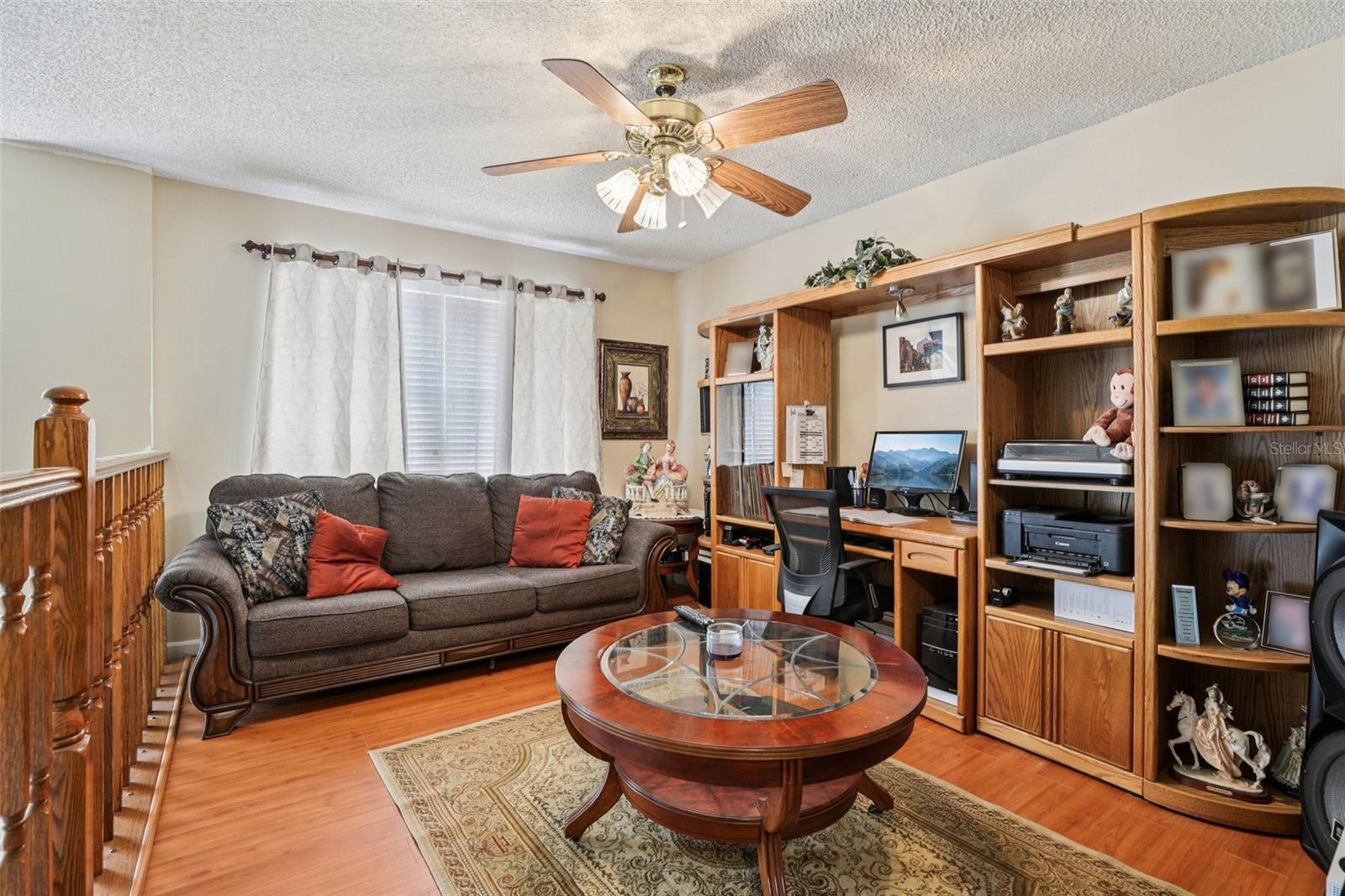 Image 19 of 40 For 3521 Molona Drive