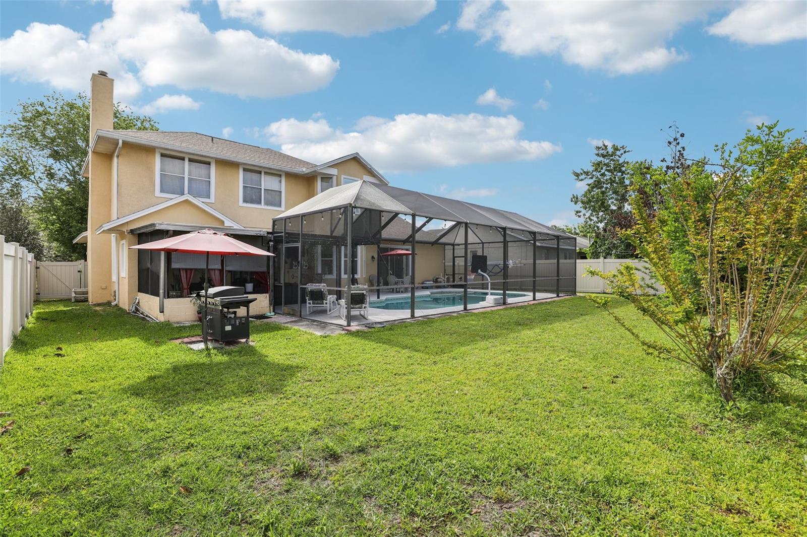 Image 32 of 40 For 3521 Molona Drive