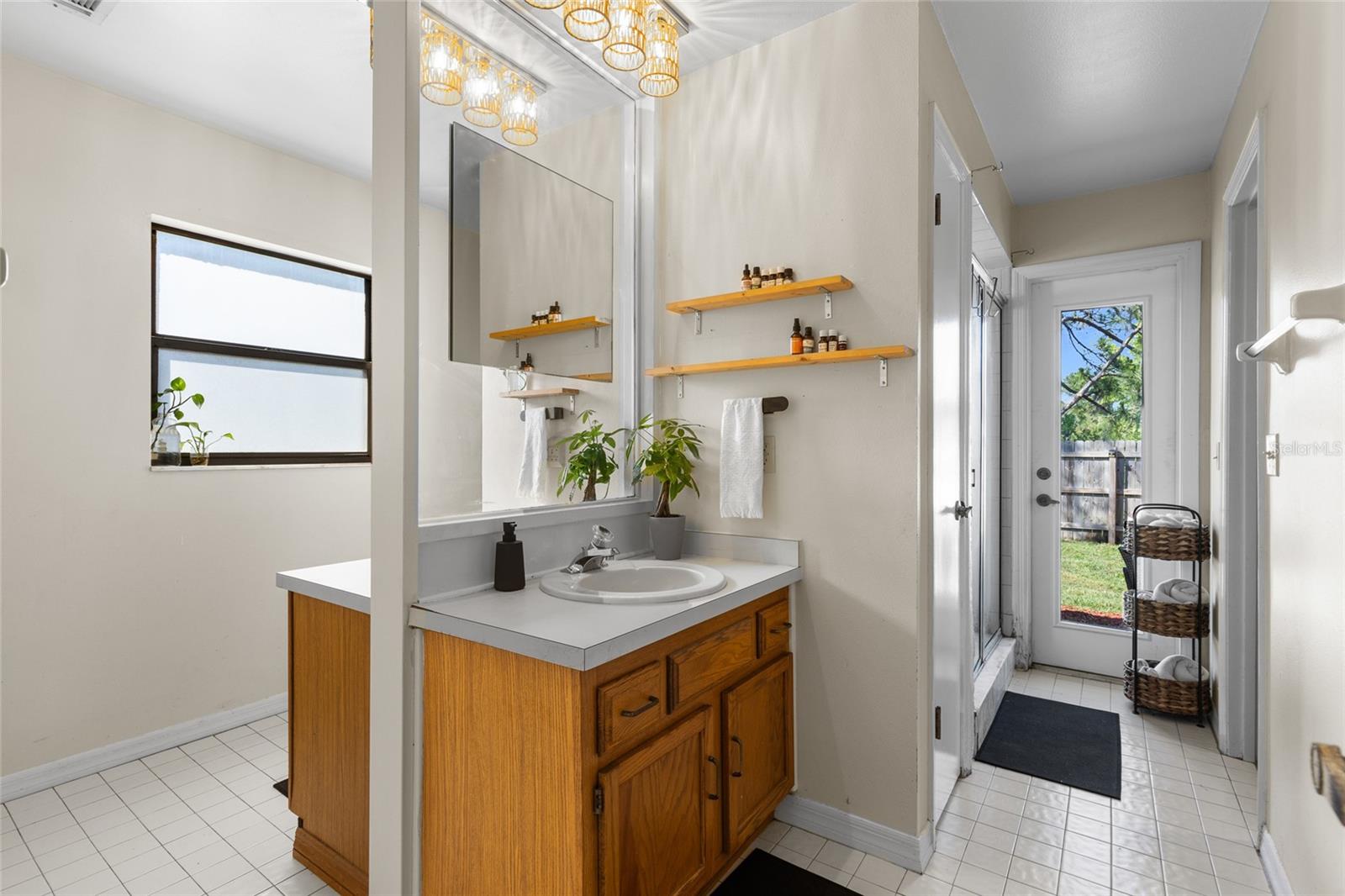 Image 15 of 35 For 3815 Ironwedge Drive