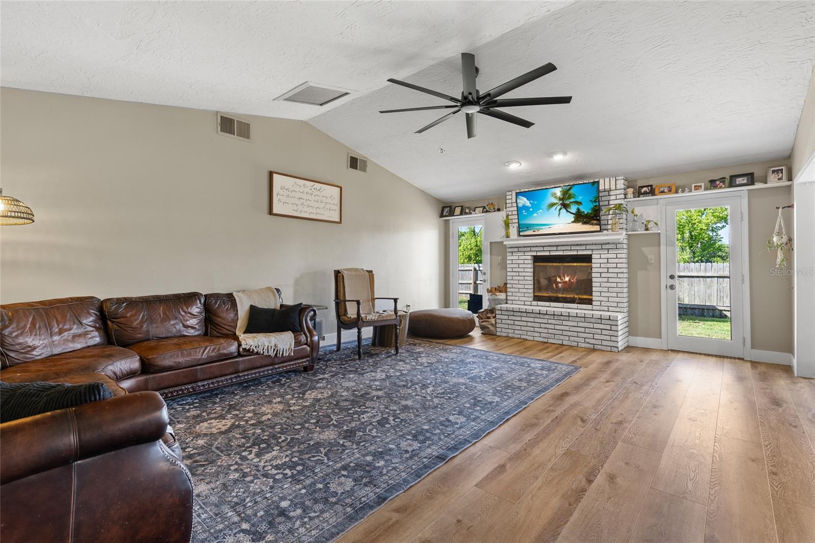 Image 5 of 35 For 3815 Ironwedge Drive