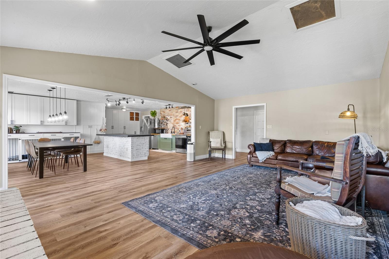 Image 6 of 35 For 3815 Ironwedge Drive