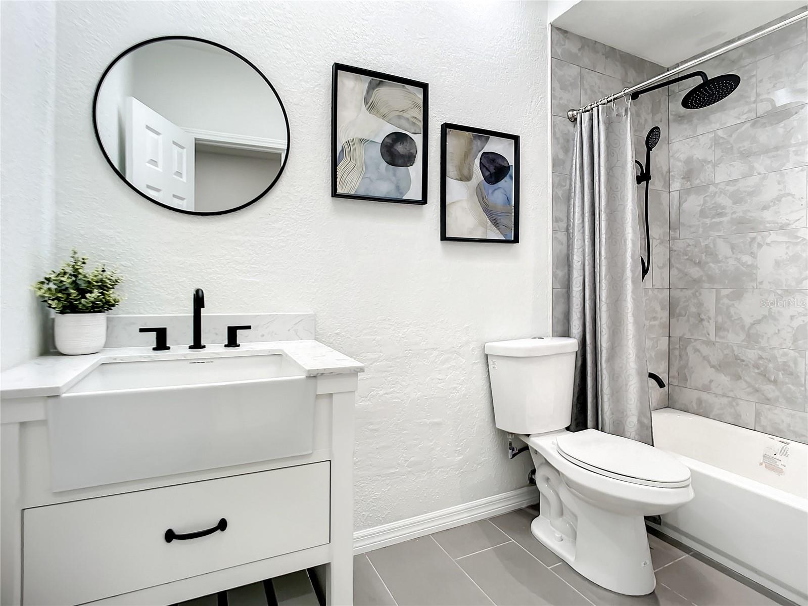 Image 14 of 16 For 110 Palm Place