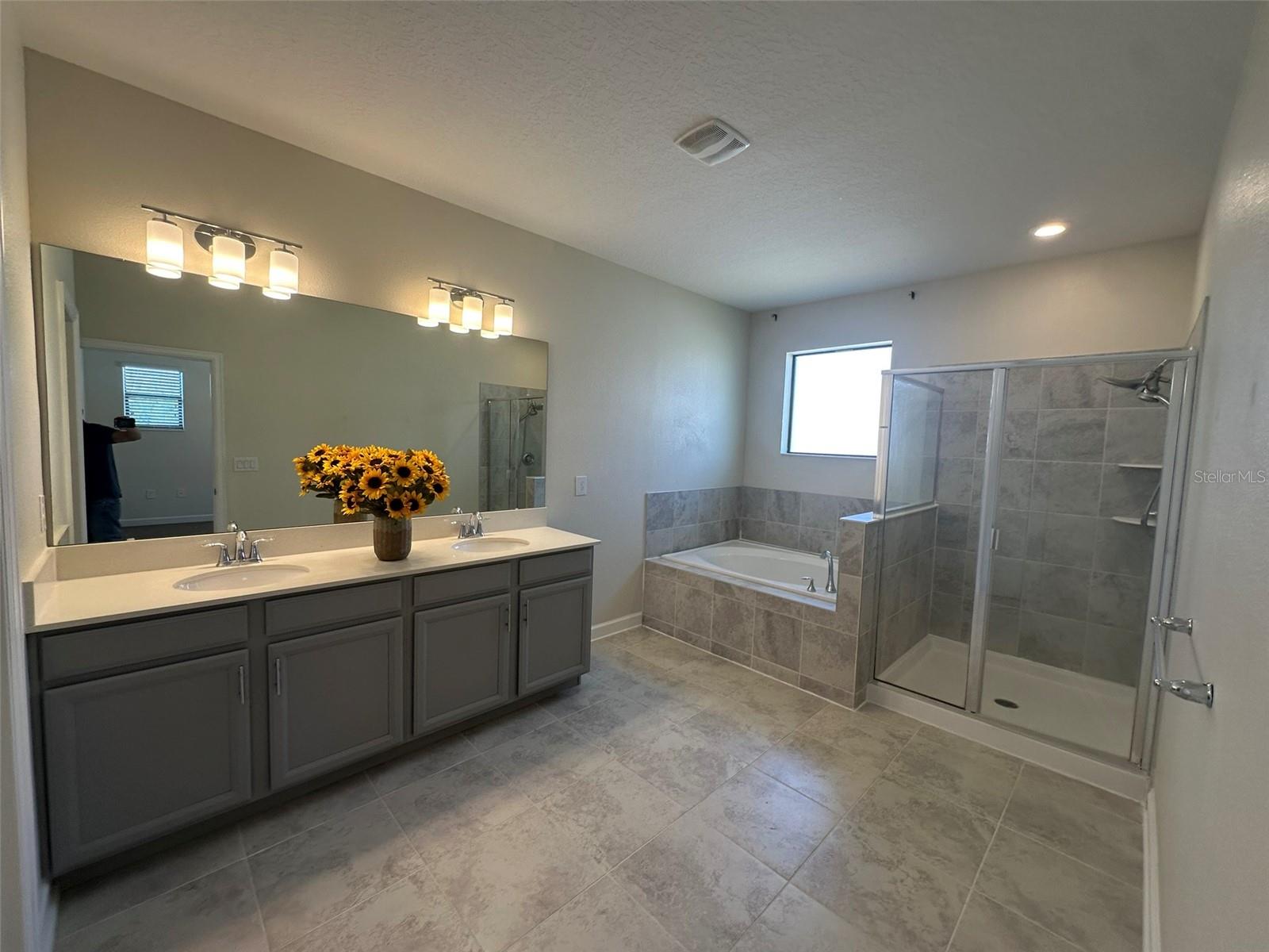 Image 14 of 25 For 8501 Arcadia Lane