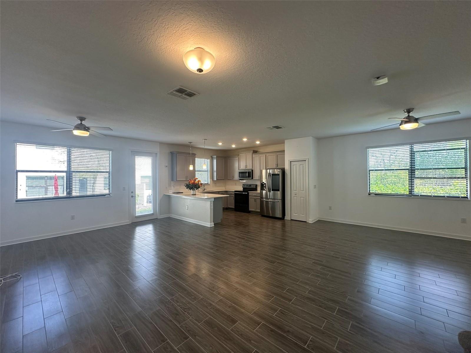 Image 4 of 25 For 8501 Arcadia Lane
