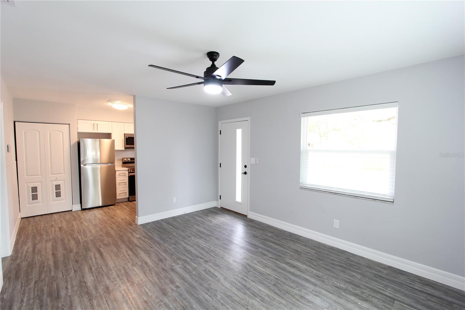 Image 4 of 21 For 5120 24th Avenue S 5120