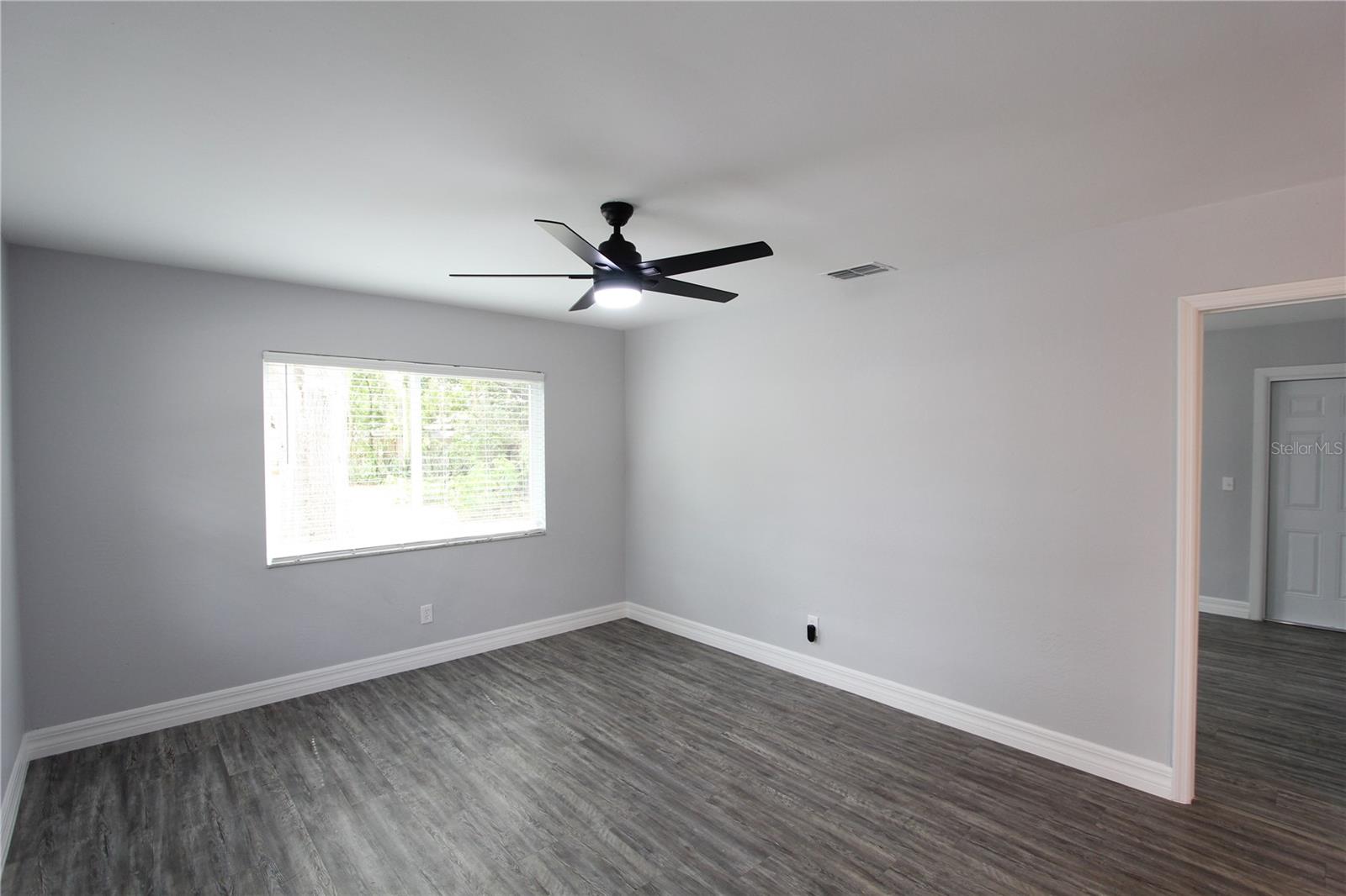 Image 8 of 21 For 5120 24th Avenue S 5120