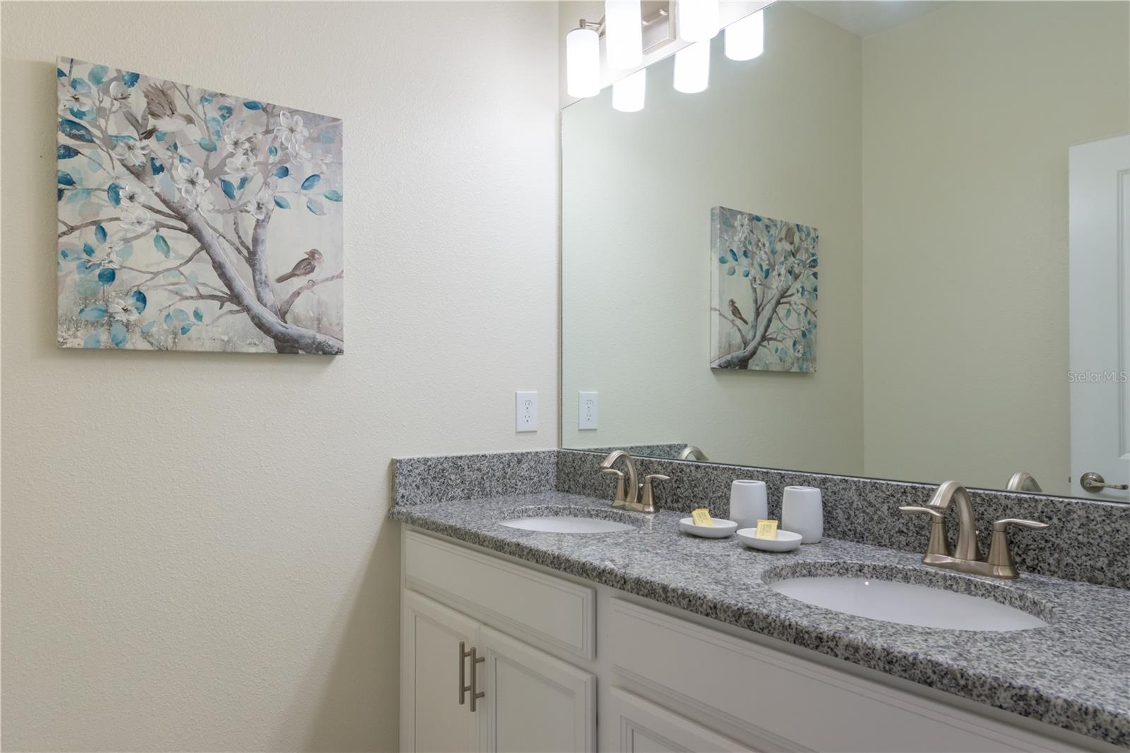 Image 11 of 36 For 3077 Juliet Drive