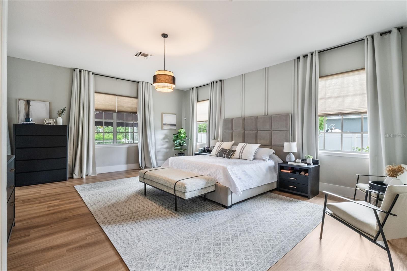 Image 18 of 57 For 12718 Windermere Isles Place