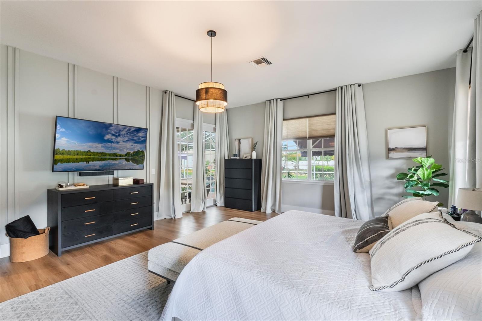 Image 19 of 57 For 12718 Windermere Isles Place