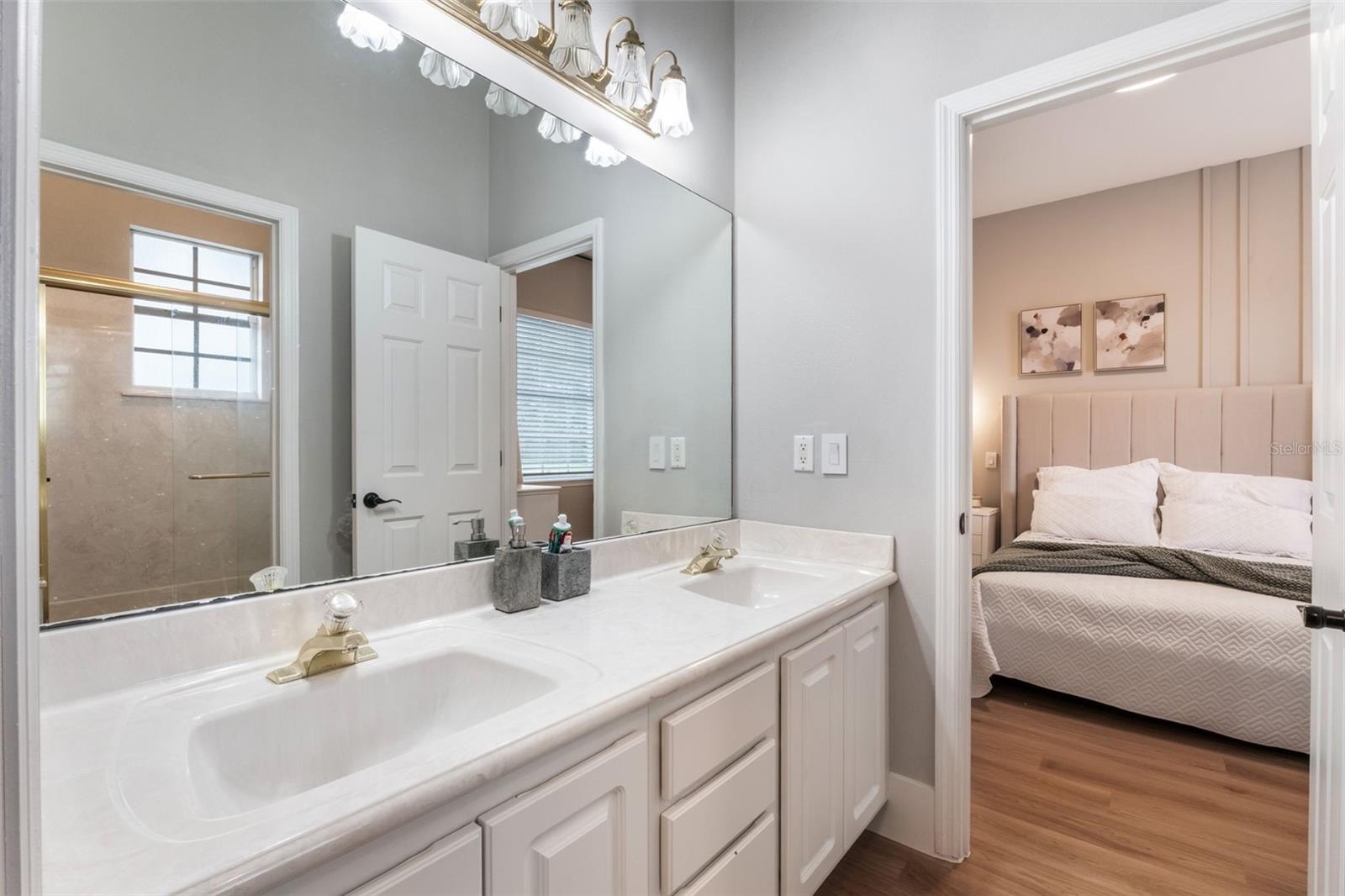 Image 29 of 57 For 12718 Windermere Isles Place