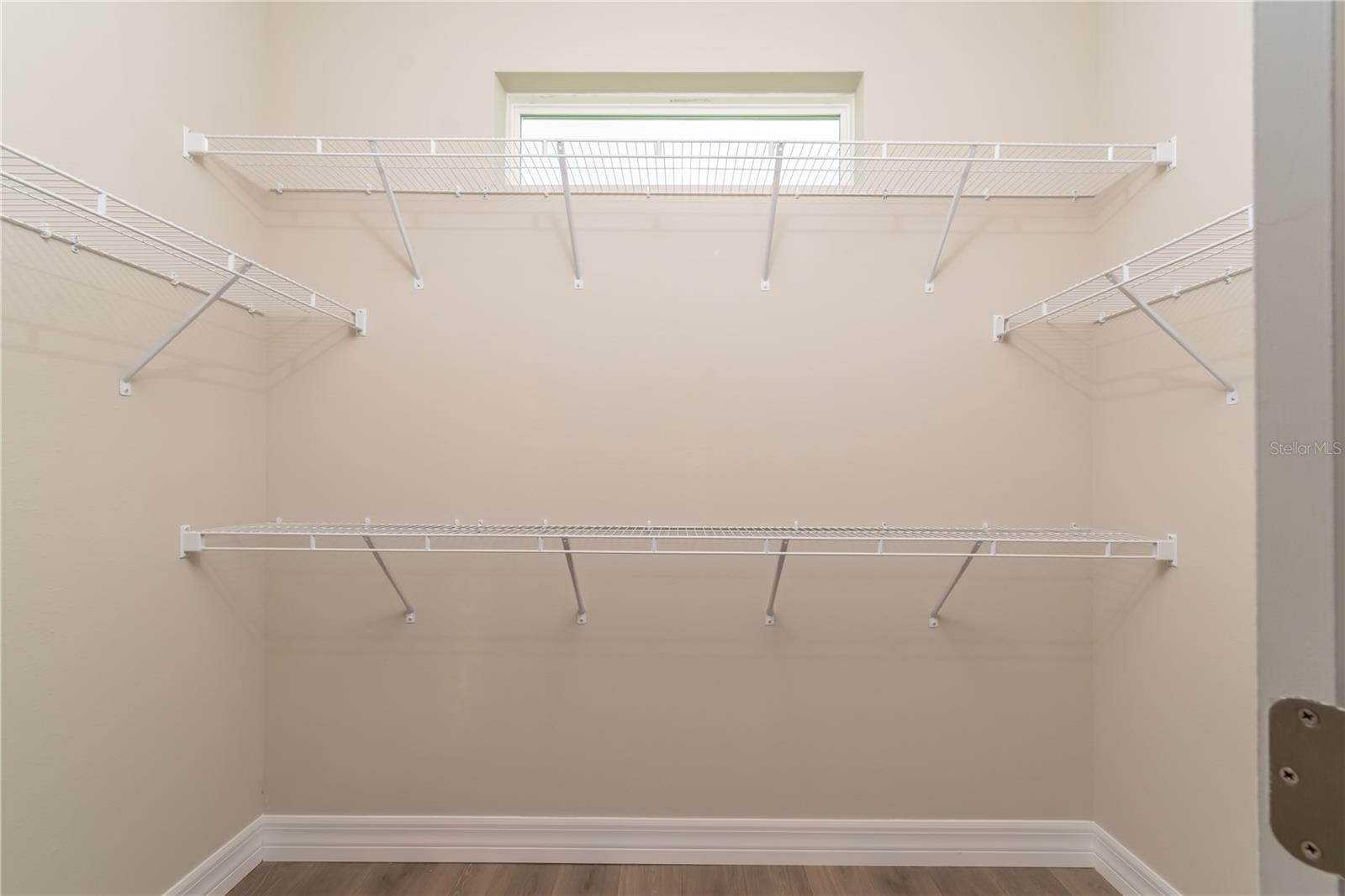 Image 23 of 35 For 9262 Alpinia Drive