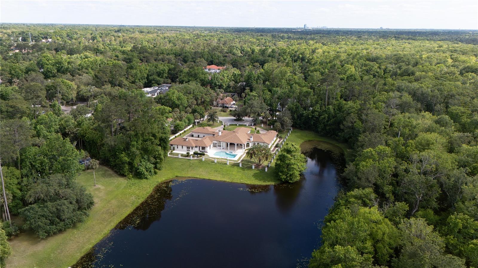 Image 4 of 63 For 2228 Earleaf Court