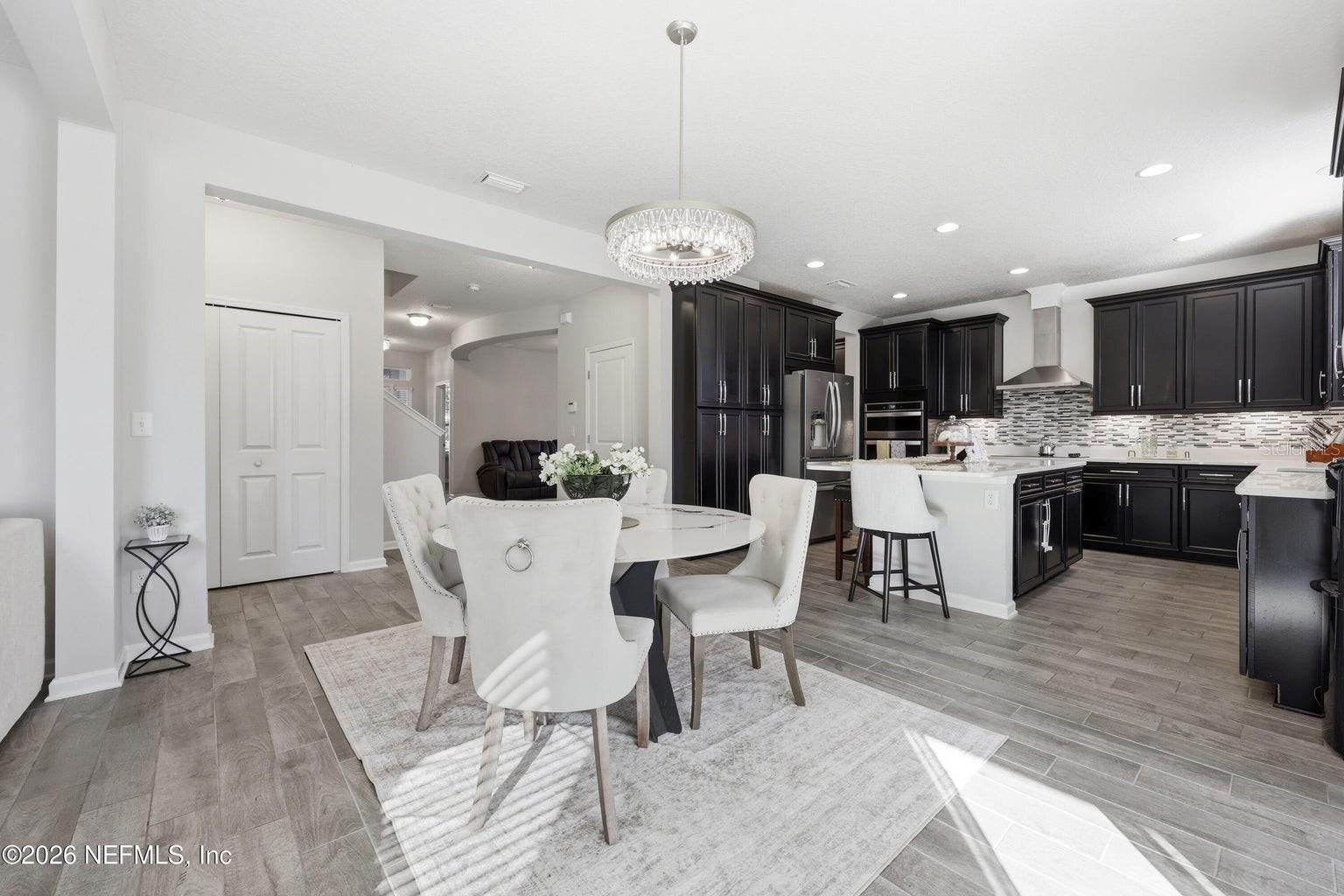 Image 16 of 91 For 6946 Azalea Grove Drive