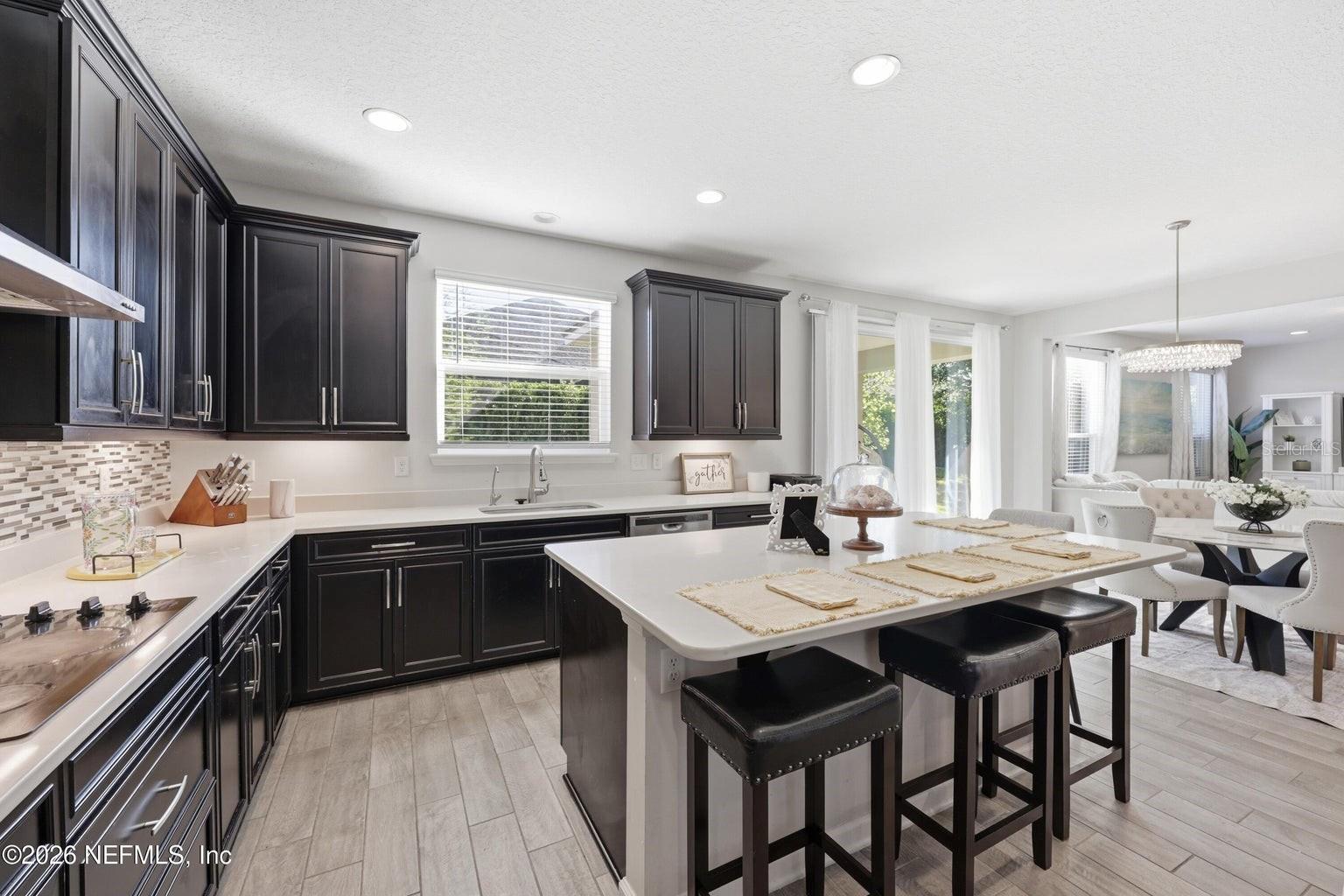 Image 19 of 91 For 6946 Azalea Grove Drive