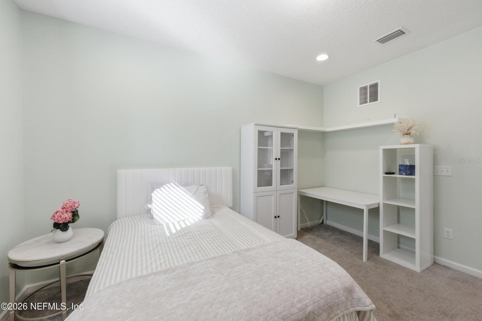 Image 33 of 91 For 6946 Azalea Grove Drive