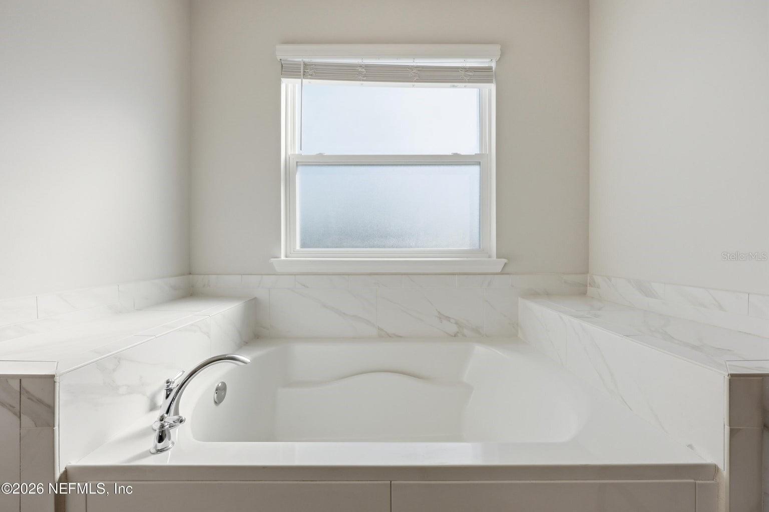 Image 44 of 91 For 6946 Azalea Grove Drive