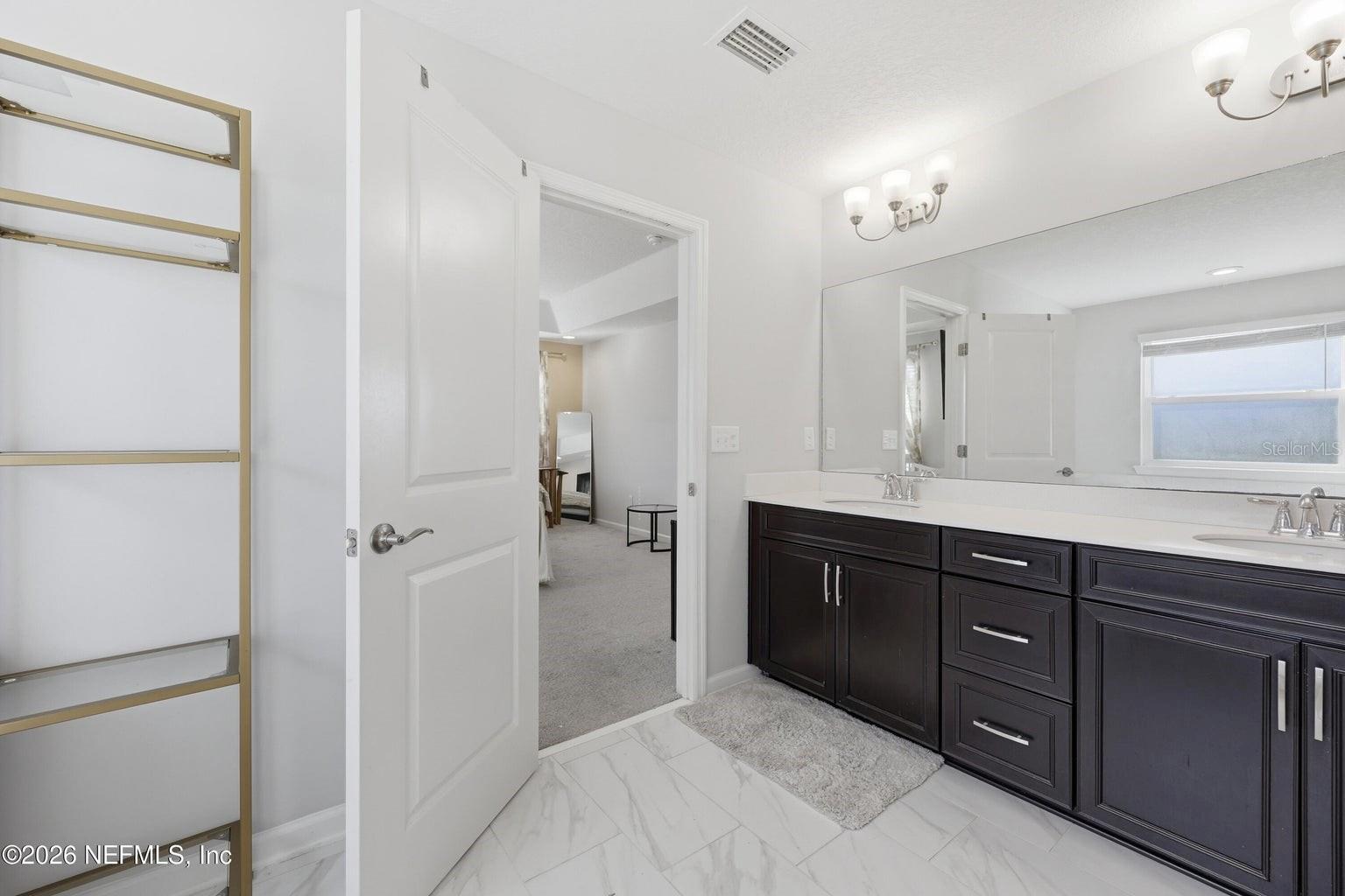 Image 45 of 91 For 6946 Azalea Grove Drive